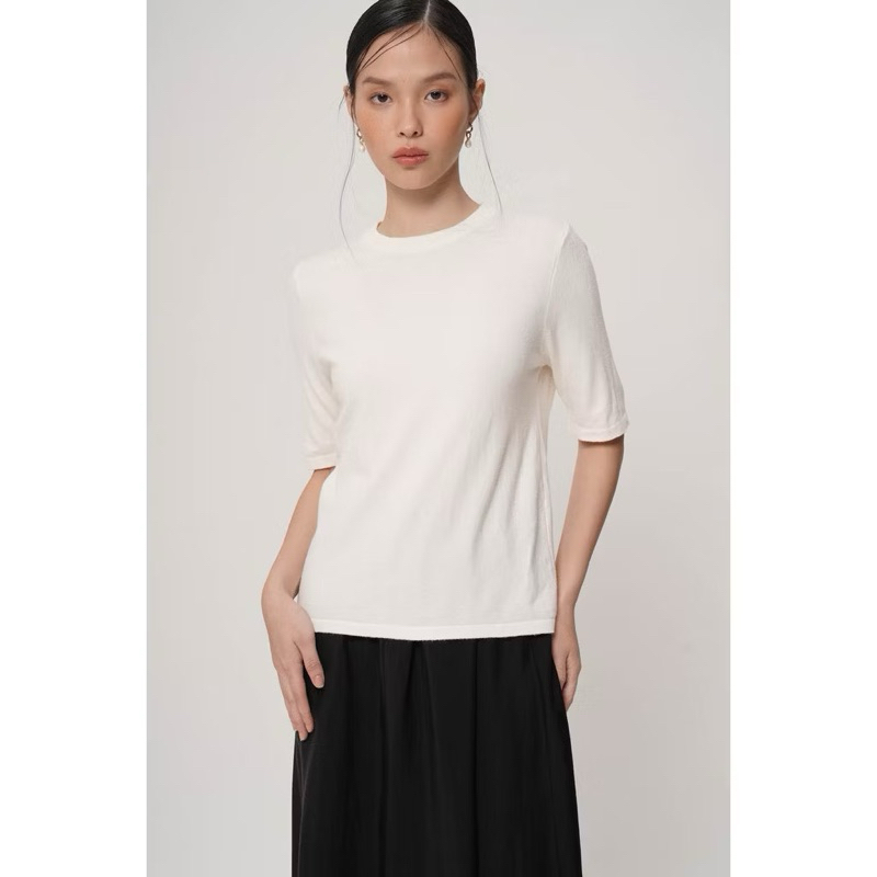 Love and Flair Sumi top in broken white