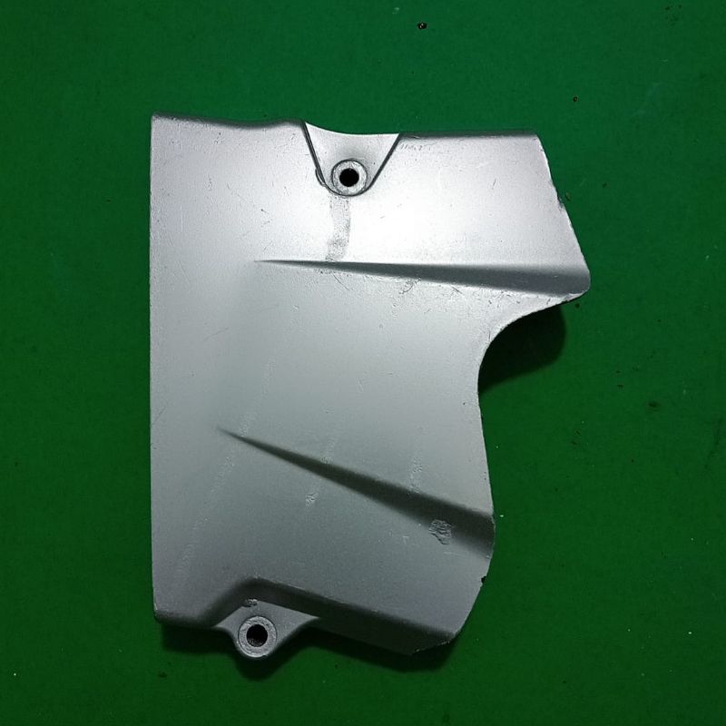 tutup gear gir depan suzuki smash new, smash old. smash titan. original