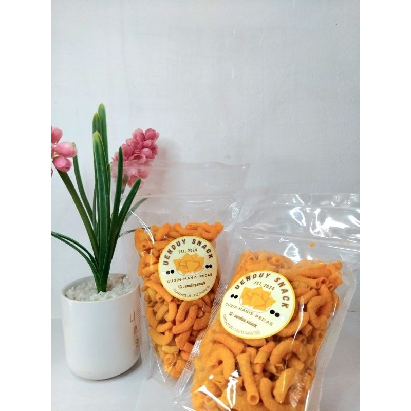 

MAKARONI KEJU SIZE KECIL