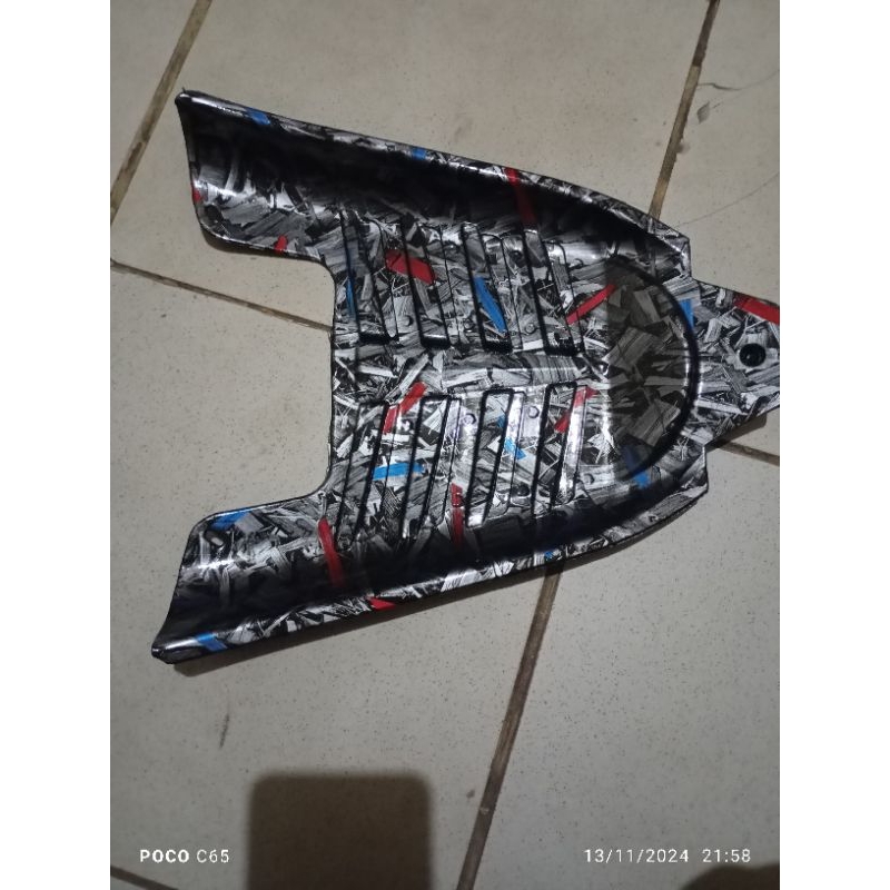 Tutup Mesin Jupiter Z New Robot 2010 - Variasi Aksesoris  karbon forget celup wtp