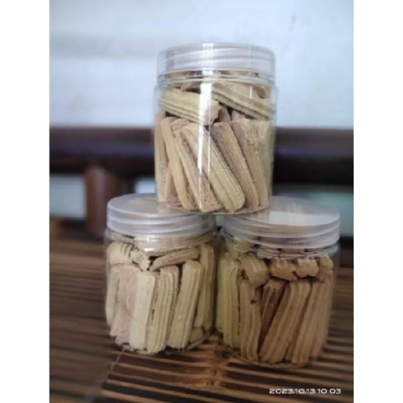 

Gooku 28 Store Kue Irut Jari Untuk Asam Lambung Dan Maag / 250Gram (Kue Garut / Kue Angkrik / Kue