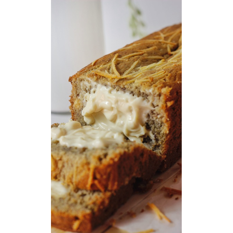 

Cheese Banana Cake | Bolu Pisang Panggang Keju