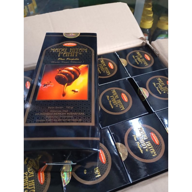 

MADU HITAM PAHIT AR ROHMAH 750GR DIJAMIN ORIGINAL