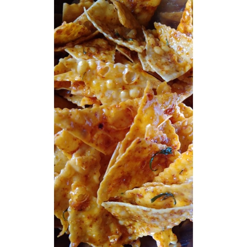 

Keripik Pangsit Pedas