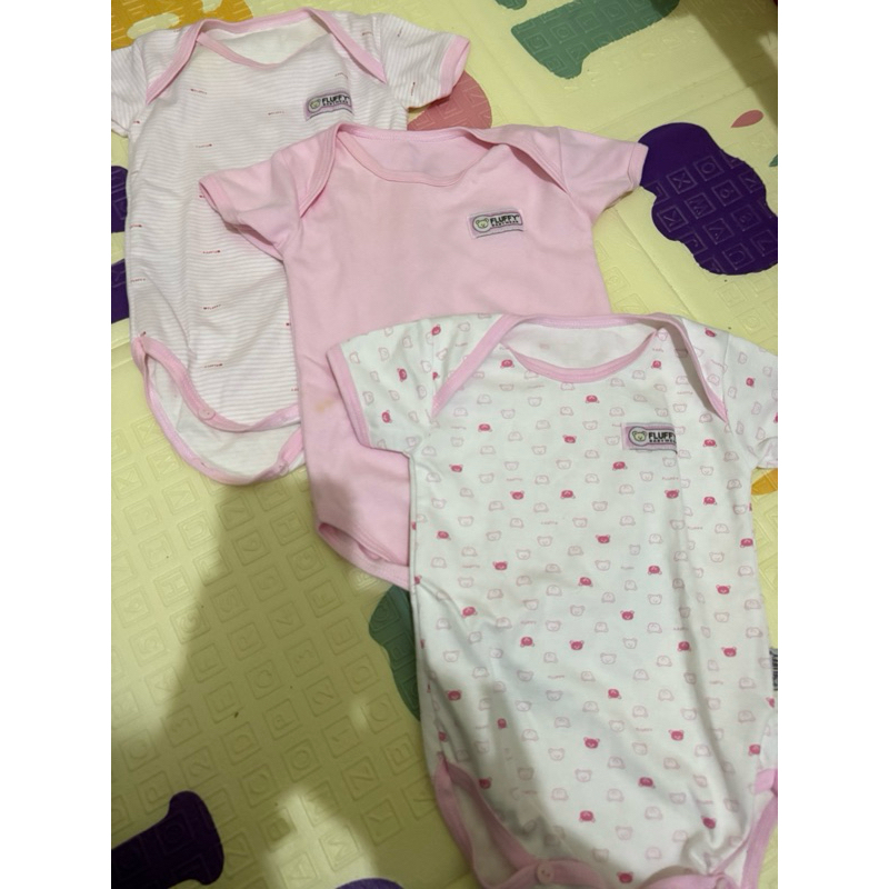 Preloved baju bayi perempuan