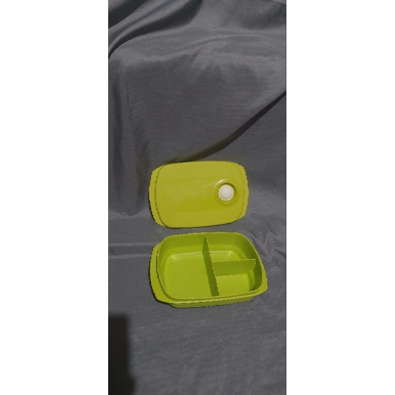tempat bekal BYO 1L Tupperware ori second/preloved