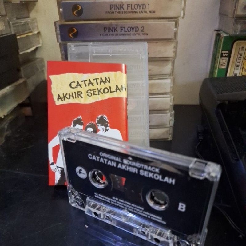 kaset pita catatan akhir sekolah (443)