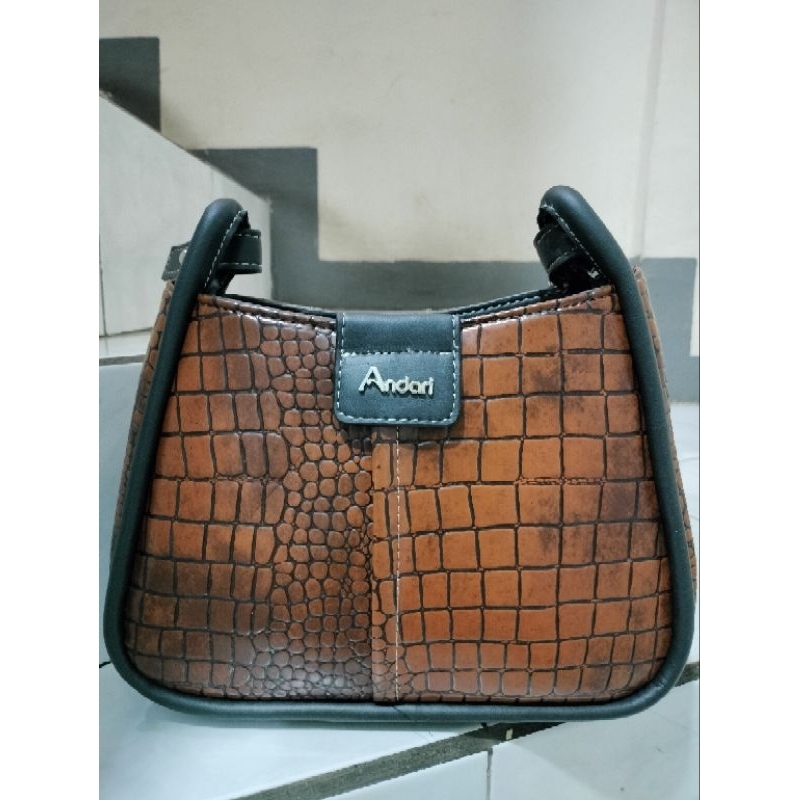 KAJANG Bag By Andari