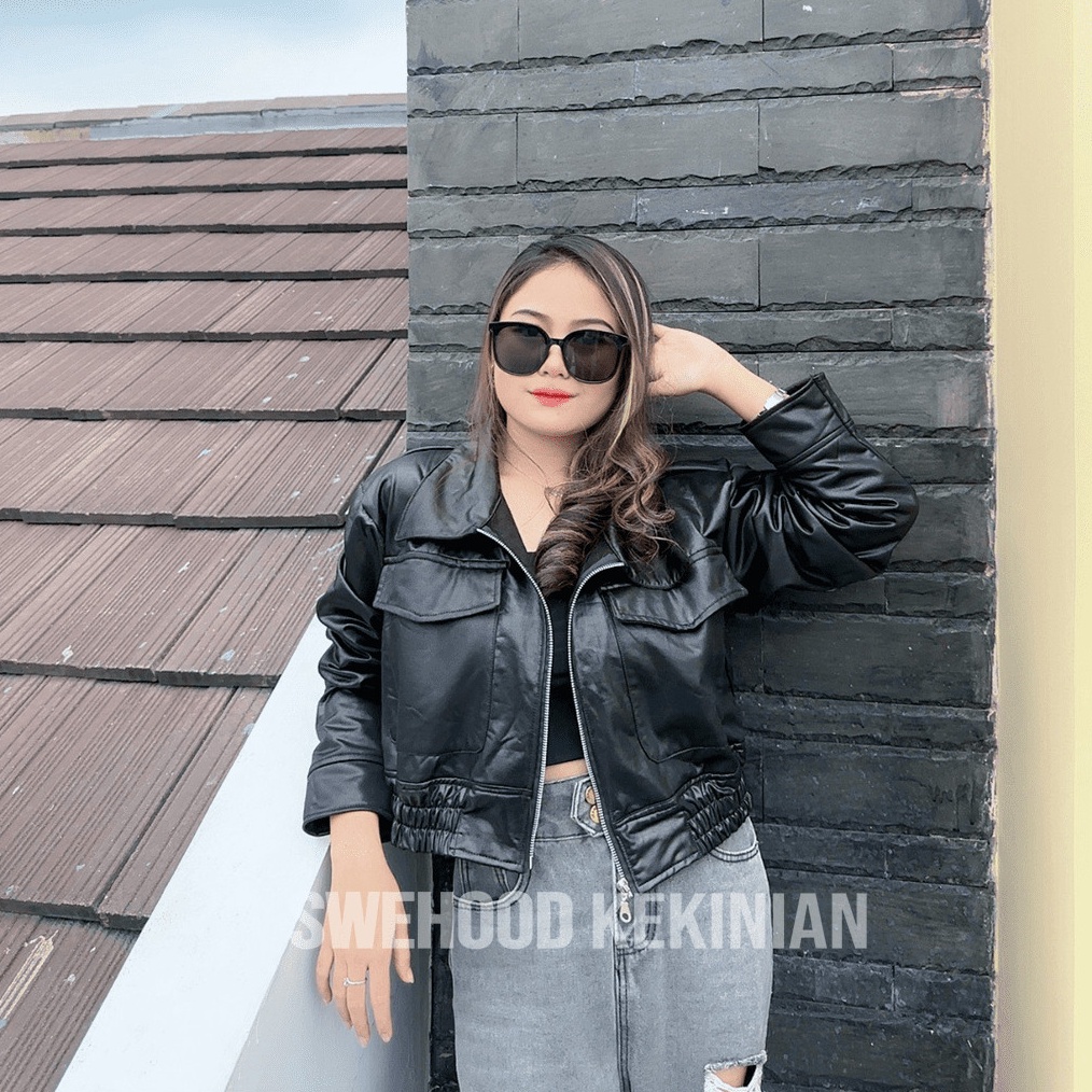 Xienna Jaket Kulit Crop Elegant Wanita Kekinian Fashion Outfit Jacket Cewek Korean Style