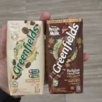 

Greenfields susu UHT per pcs rasa kopi CAFFE LATTE / BELGIAN CHOCO WITH ALMOND 200ml