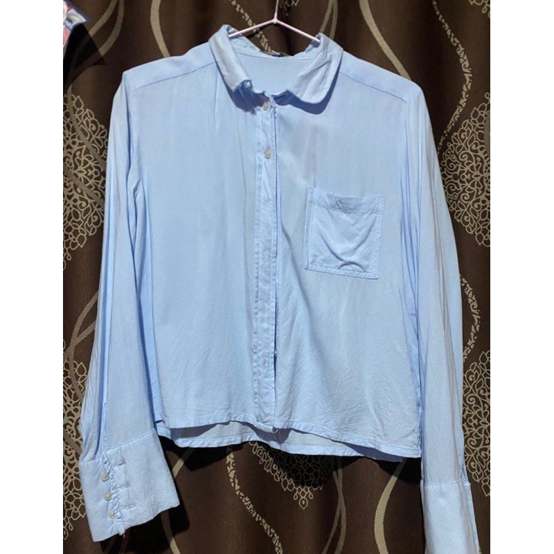 Kemeja Crop Baby Blue - Colorbox