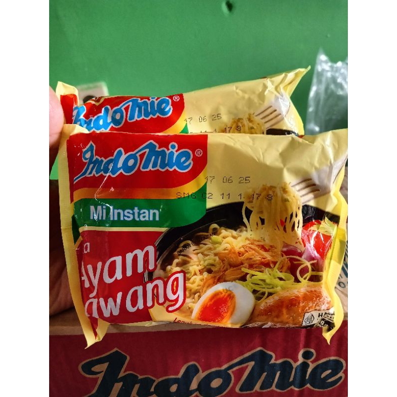 

Indomie ayam bawang/soto/goreng/5pcs/10pcs/1dus