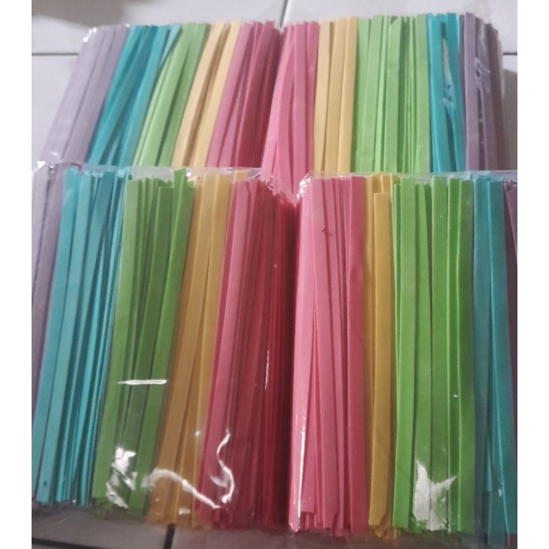 

mie gepeng rainbow mix 500gr