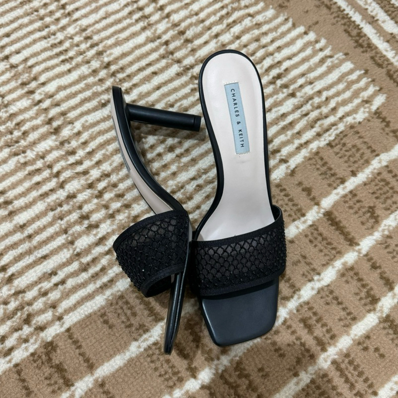 Heels Charles n Keith Original 100%