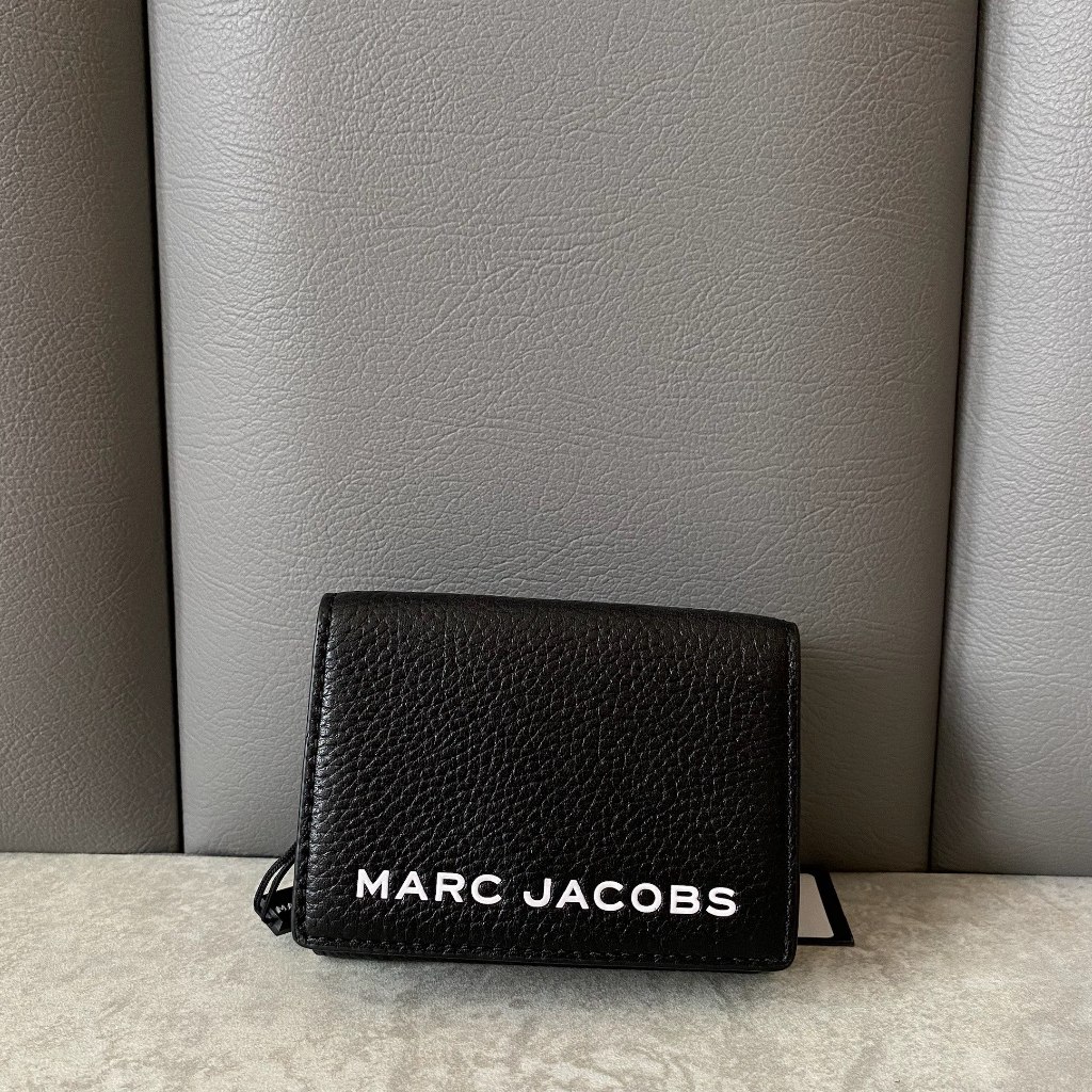 Marc Jacobs Medium Trifold Wallet