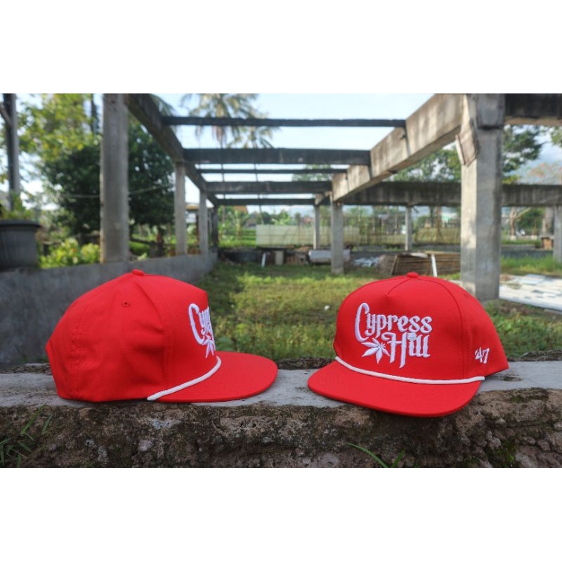 ROPEHAT CYPRESS HILL ( merah )