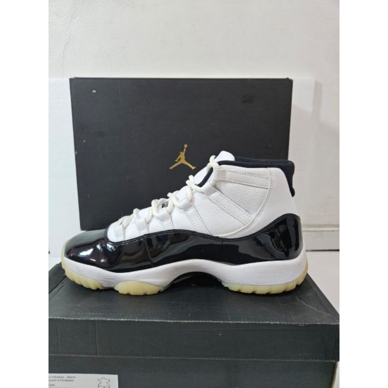 Sepatu Nike Air Jordan 11 Retro Uk 45