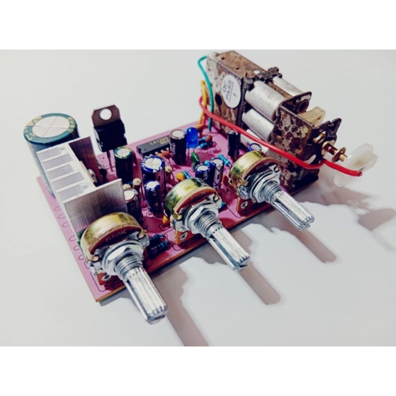 Radio tuner fm plus mini amplifier, IC TDA 2003,lengkap dengan tune control