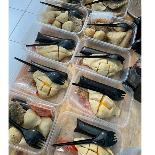

pempek kapal selam frozen