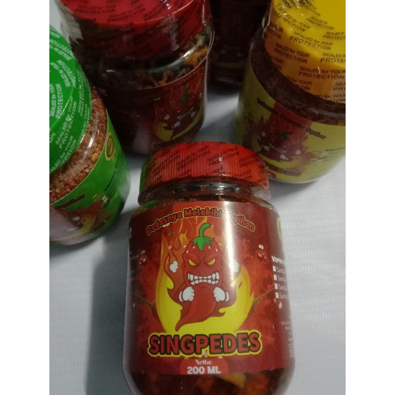 

Sambal Ayam Suwir merk "SINGPEDES" 175gr,halal pedas gurih