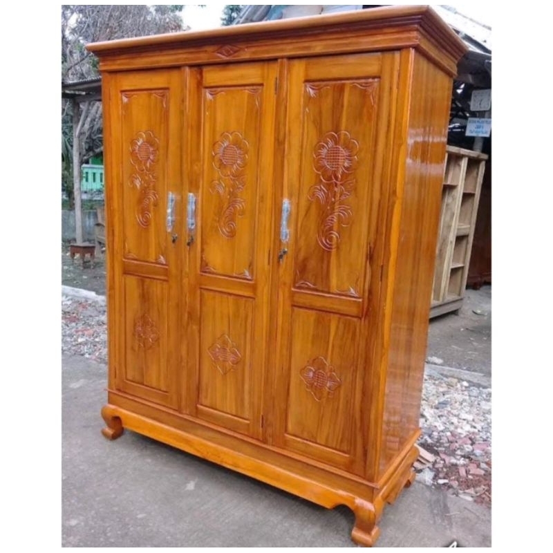 Lemari Kayu Jati Aslii