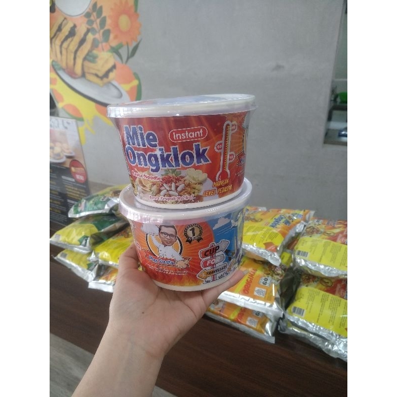 

Mie ongklok cup wonosobo