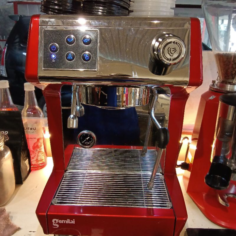 gemilai mesin espresso fcm3200d bukan fcm3200b Ferrati ferro, vbm, simonelli