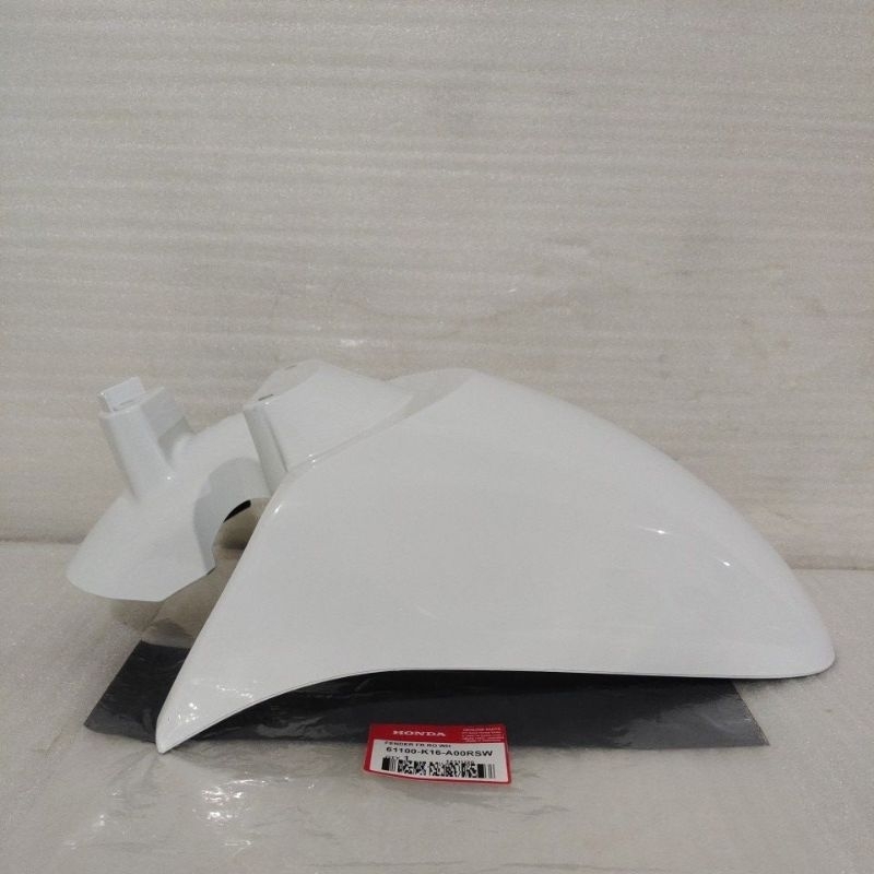 Spakbor Slebor Depan Honda Scoopy FI - Scoopy Esp 2013 - 2017 Putih Original K16R Distributor Sparep