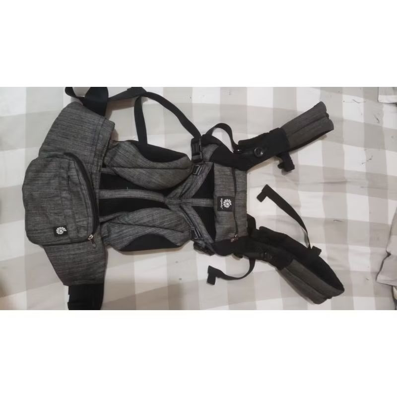 PRELOVED ERGOBABY OMNI 360 COOL AIR MESH - BLACK TWEED