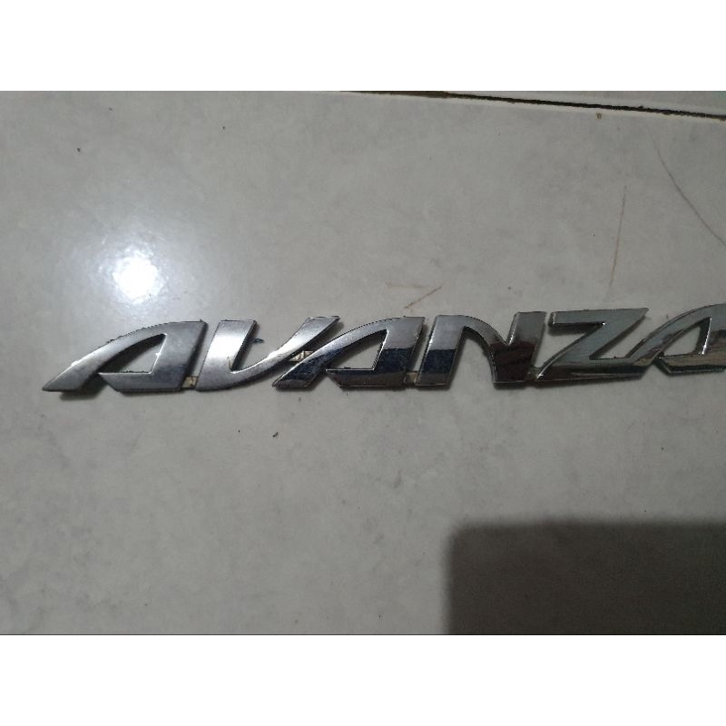 emblem logo avanza