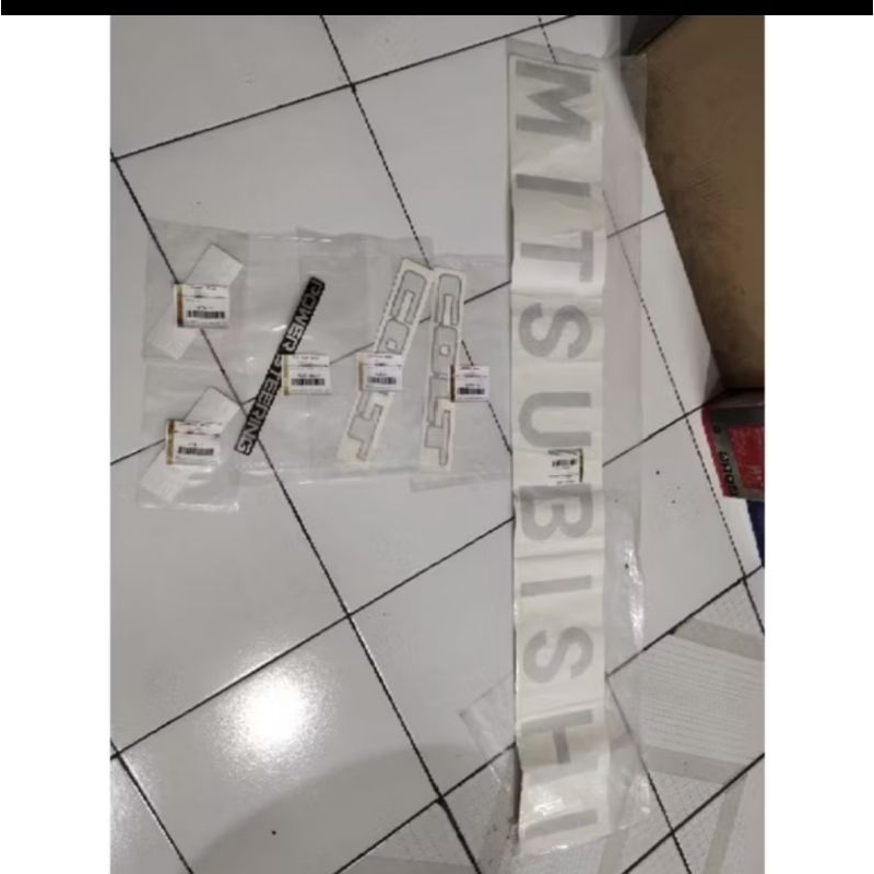 1set stiker l300 power stering stiker pintu stiker bak belakang l300 l038 l039 original