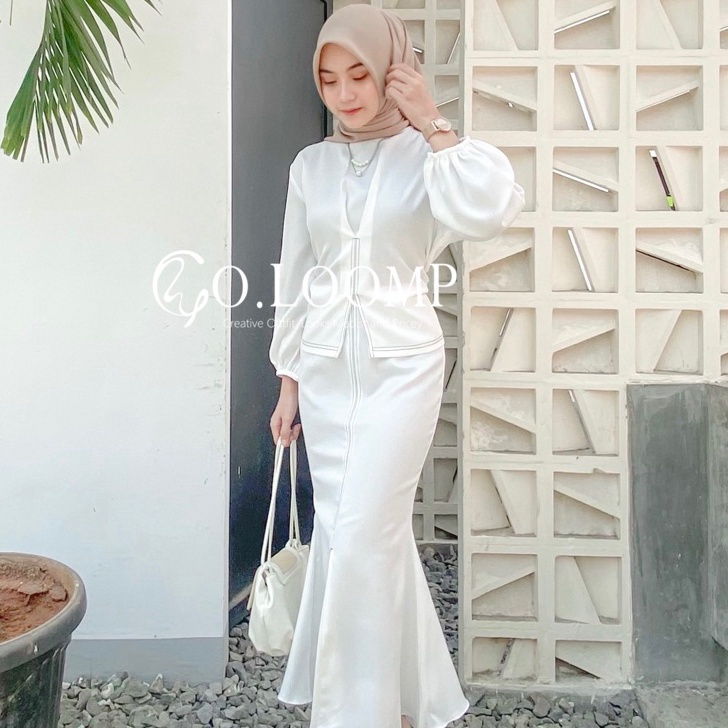 Setelan Wanita Rok Korean Style Cassie One Set Kekinian