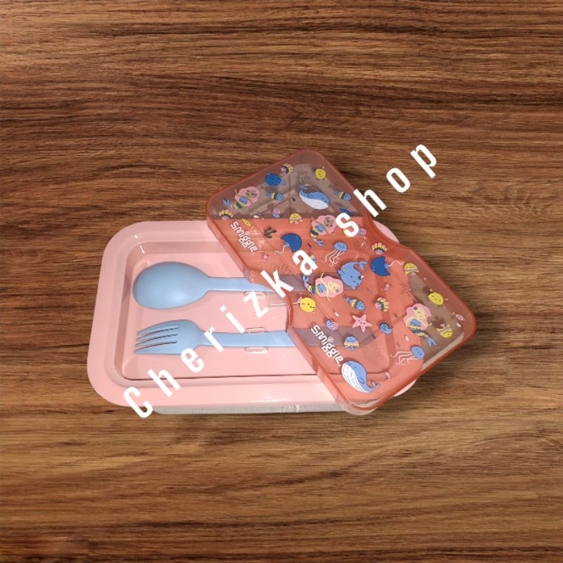 (cherizka shop) smiggle lunch box set kotak makan anak perempuan anak laki-laki 1000ml 2 sekat kotak