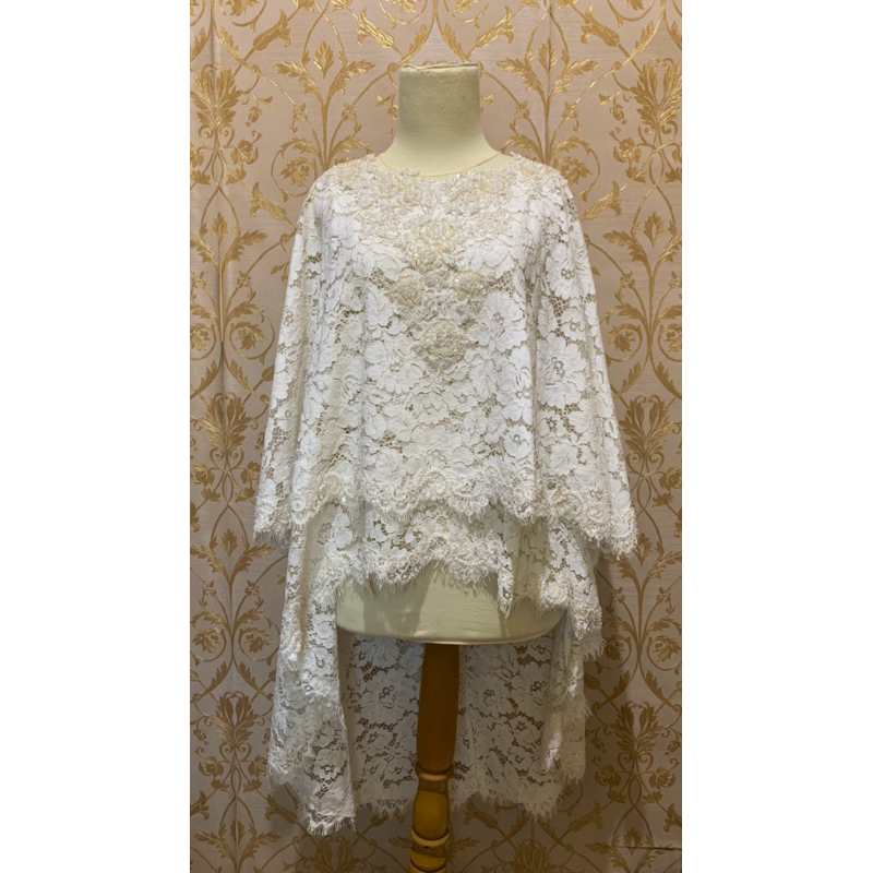 STUDIO 133 BIYAN - Lace Blouse