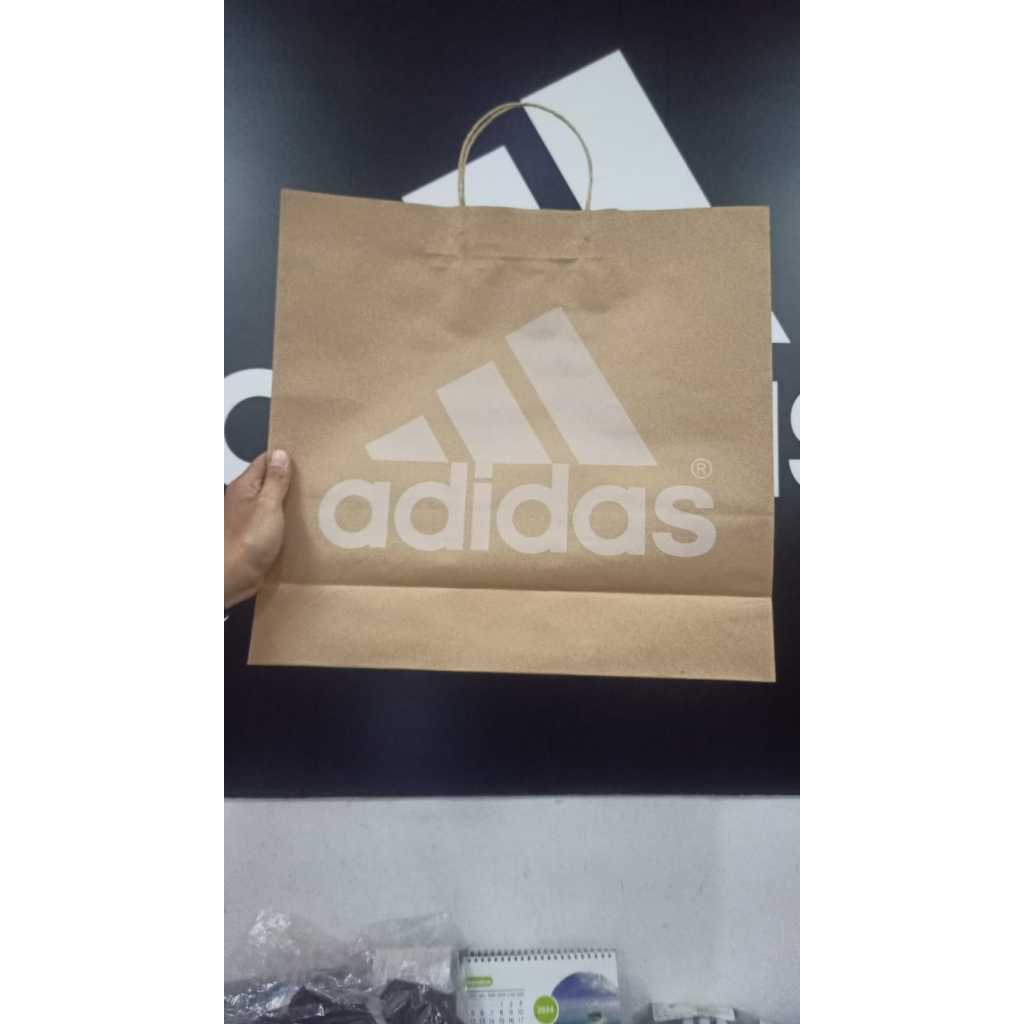 

Paper Bag Adidas L (large)