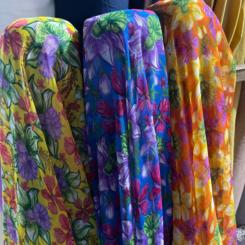 Kain Sifon ceruty / Bahan kebaya / Bahan gamis / Bahan kebaya Bali H per setengah M