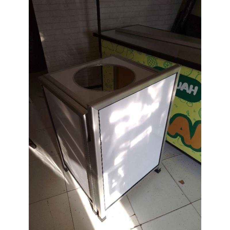 Booth Portable Meja Lipat Bongkar Pasang bahan aluminium ukuran 60x50x80 cocok untuk jualan bakso ci