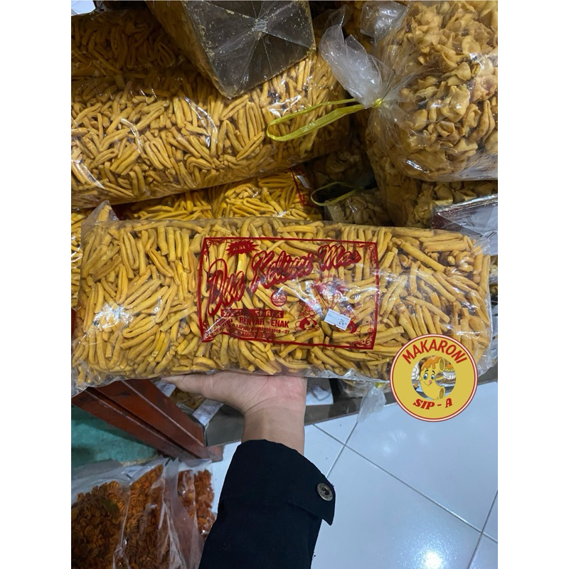 

1Kg Stik Bawang Cap Dua Kelinci Mas Original Gurih Food Snack