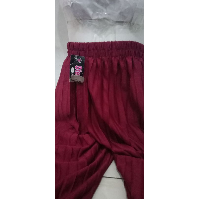 celana rempel wanita maron