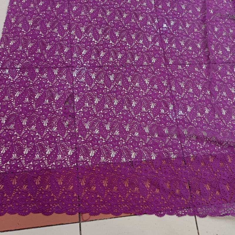 YZ4 Kain/Bahan Brokat Prada Okki Brokat Prada Garment / Bahan Brokat Prada Kebaya