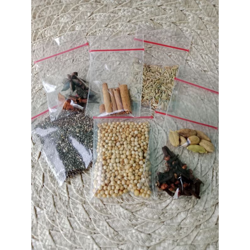 

Aneka rempah dapur kemasan mini pack/rempah masakan kering