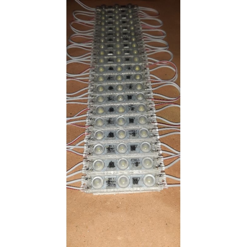 LED 3 MATA AC 220 VOLT