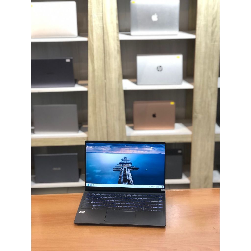 MSI MODERN 14 | CORE i5-10210U | 8 GB | SSD 256 GB | GARANSI