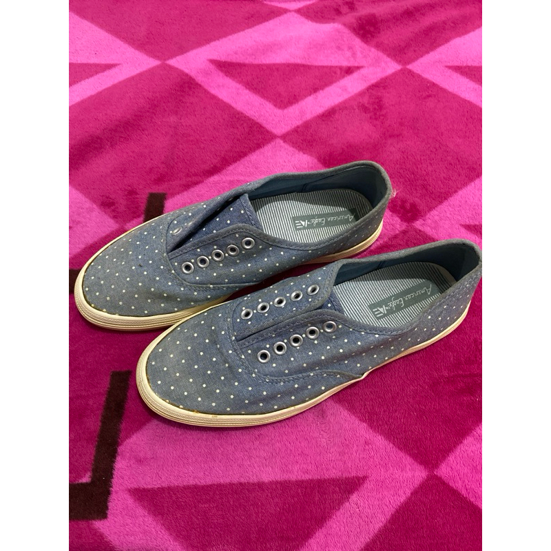 Sepatu Slip-on Wanita American Eagle/ Preloved