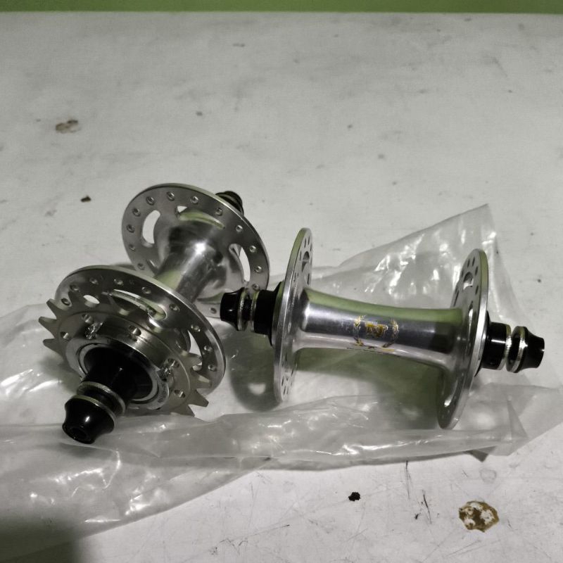 hub fixie novatec