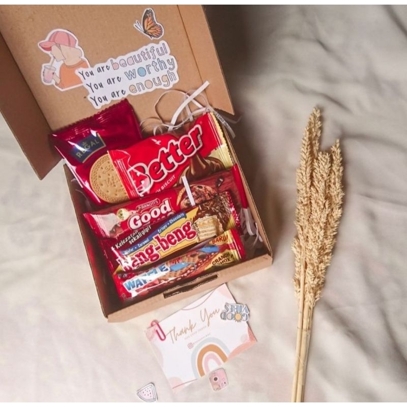 

HAMPERS ULANG TAHUN/HAMPERS LEBARAN/ HAMPERS SNACK/HAMPERS WISUDA/KADO ULANG TAHUN / MINI GIFT/ HAMPERS SELAMAT HARI GURU/ HAMPERS SELAMAT HARI IBU/ HAMPERS SELAMAT HARI AYAH/HAMPERS NATAL