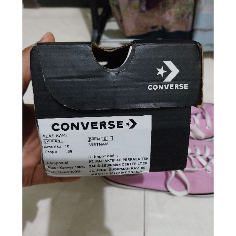 sepatu sandal converse