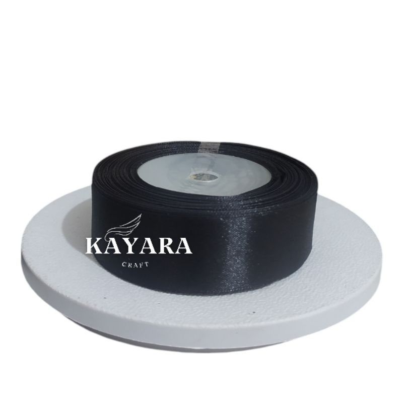 

Pita Satin Saten 2,5cm HITAM Per Rol