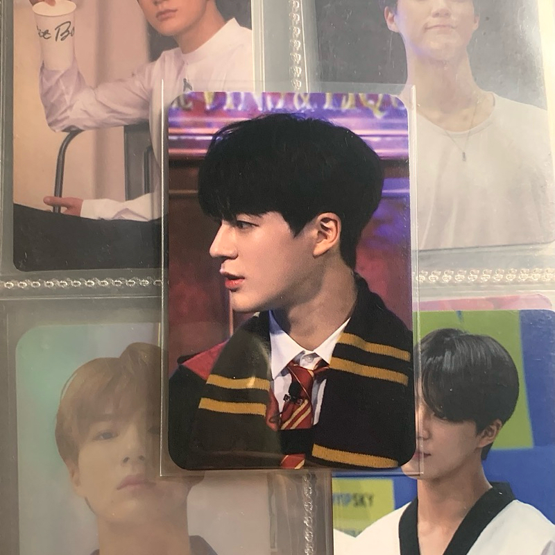 booked NCT DREAM JENO PUFF HOGWARTS PHOTOCARD