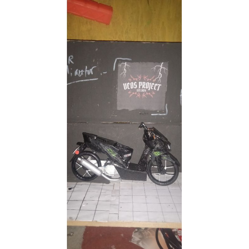 miniatur motor beat deluxe